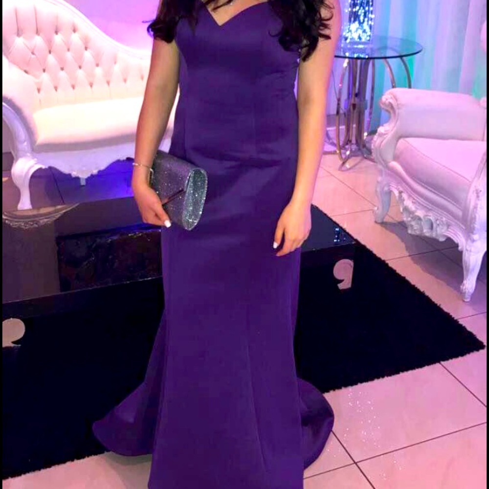 STRAPLESS PURPLE MERMAID DRESS GOWN PROM W/ SILVER GLITTER CLUTCH PURSE W/ CHAIN